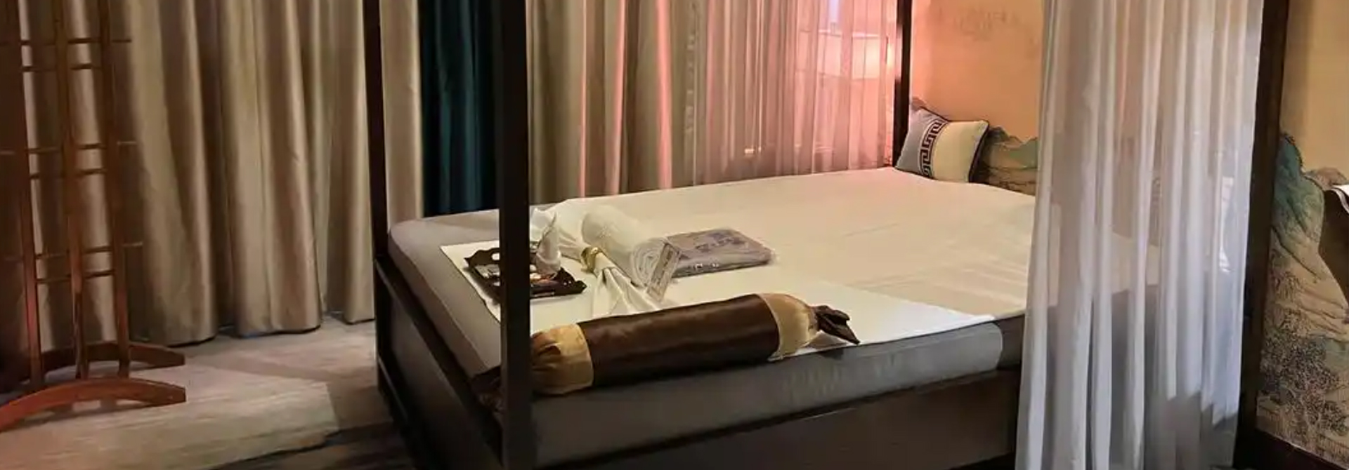 西安雁塔Xinxi养生会馆高端养生馆